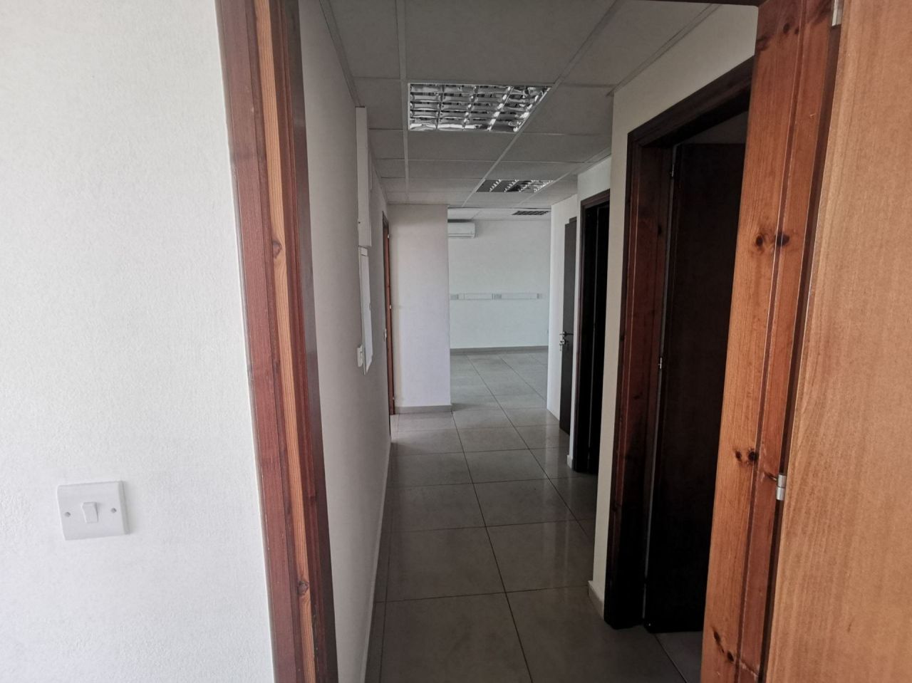 Офис в Меса-Йитонии, Кипр, 95 м² - фото 13