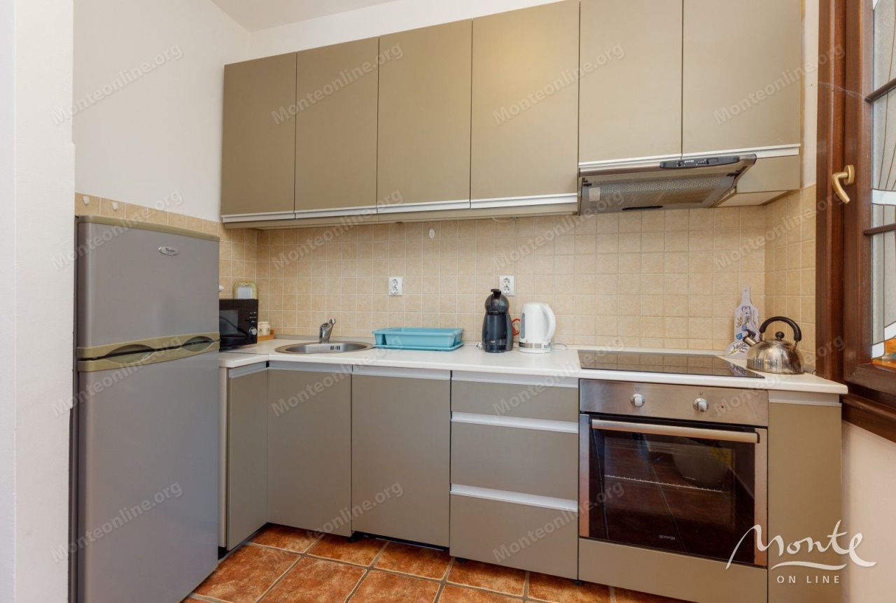 Апартаменты в Костанице, Черногория, 84 м² - фото 6