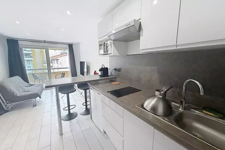 Квартира в Каннах, Франция, 20 м² - фото 2