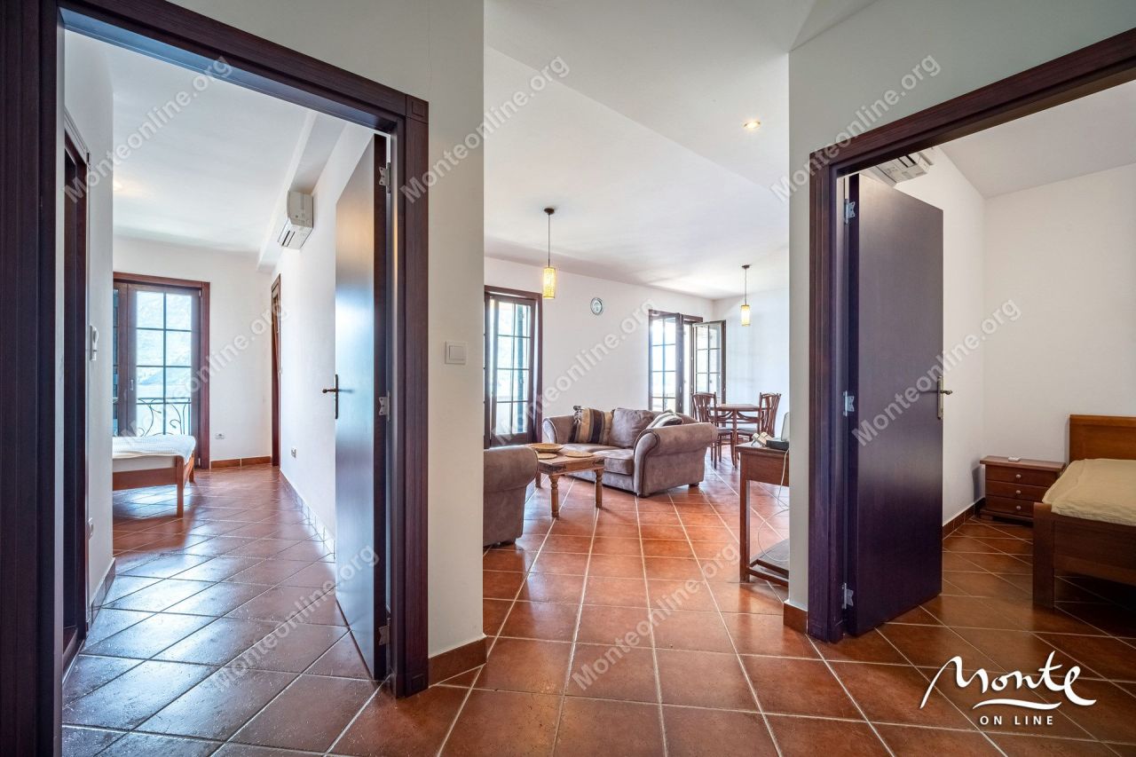 Апартаменты в Костанице, Черногория, 94 м² - фото 13