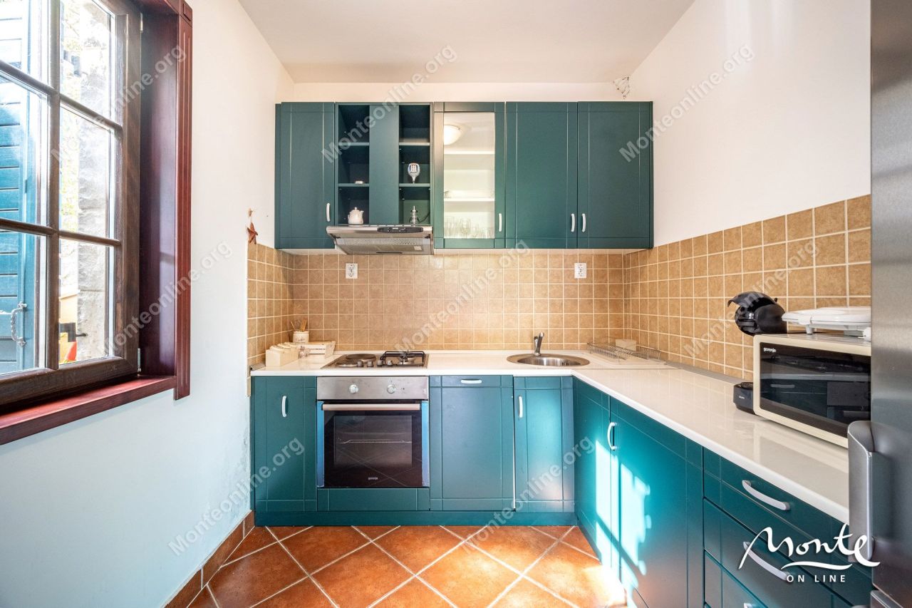 Апартаменты в Костанице, Черногория, 94 м² - фото 15