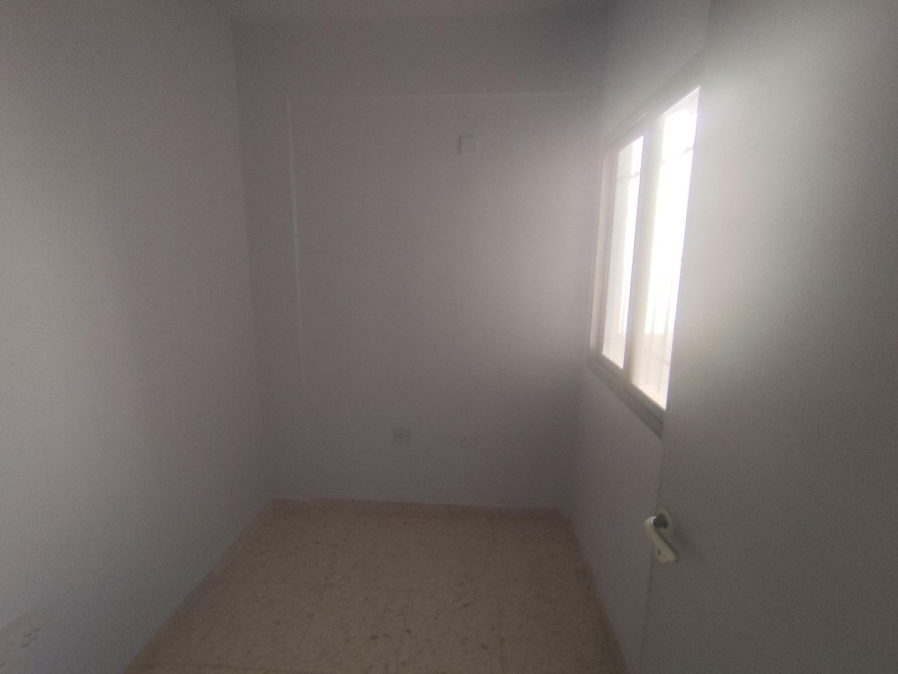Офис Agia Zoni, Кипр, 90 м² - фото 13