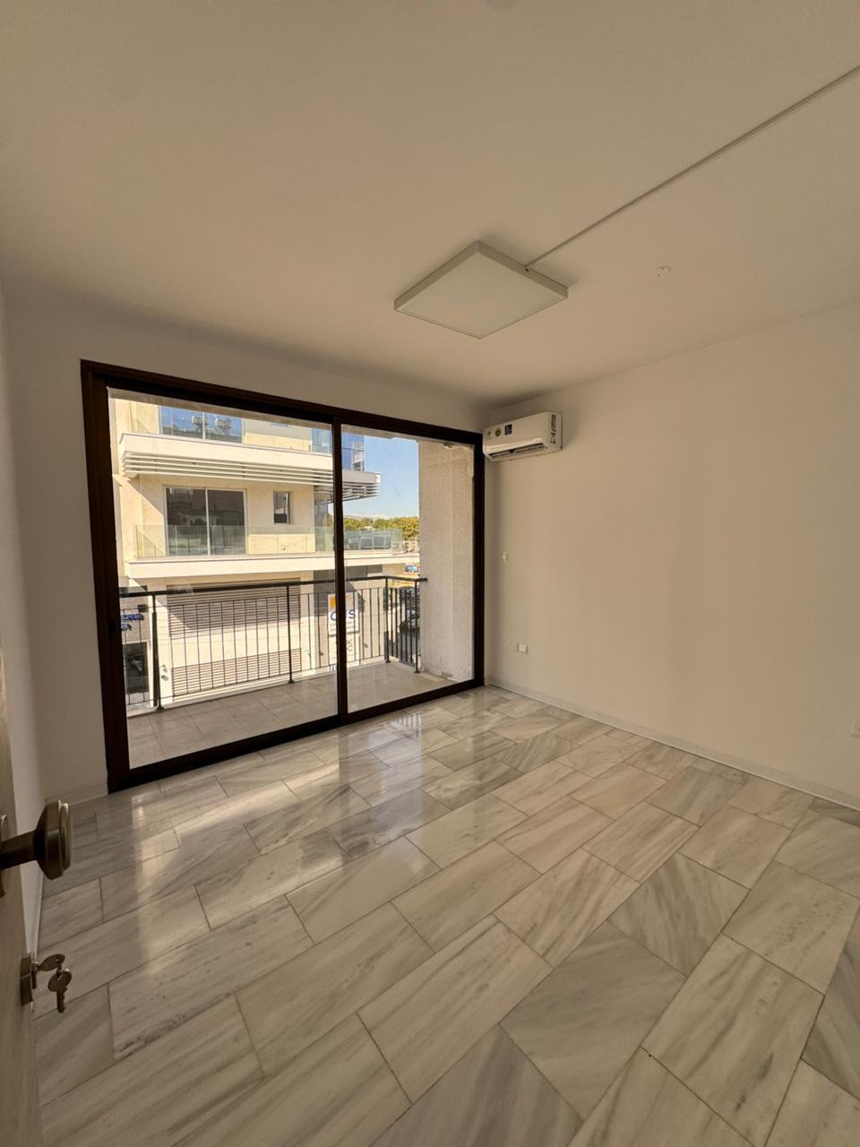 Офис Agia Zoni, Кипр, 250 м² - фото 13