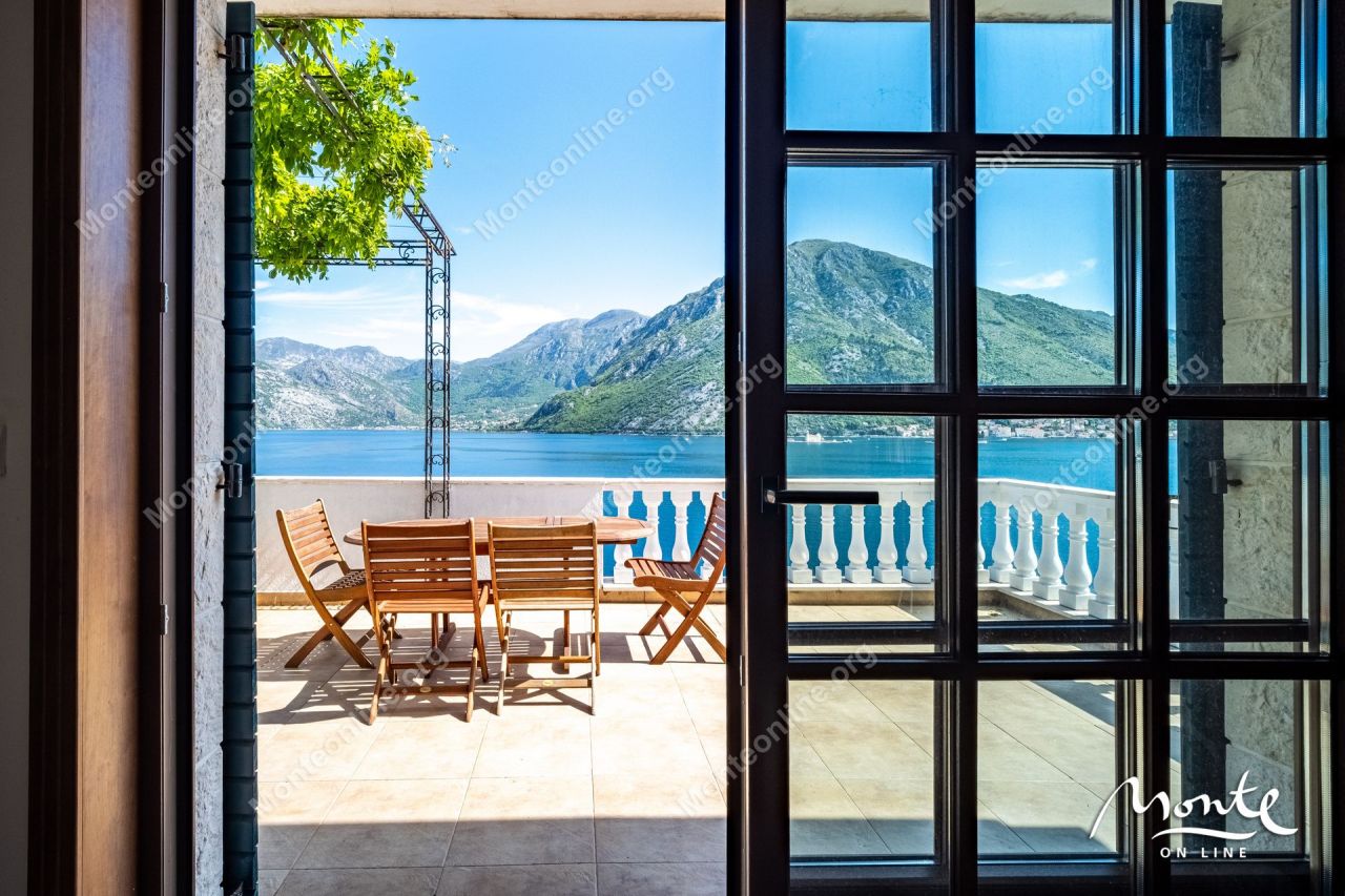 Апартаменты в Костанице, Черногория, 92 м² - фото 17