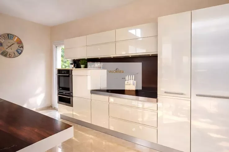 Квартира в Каннах, Франция, 208 м² - фото 2