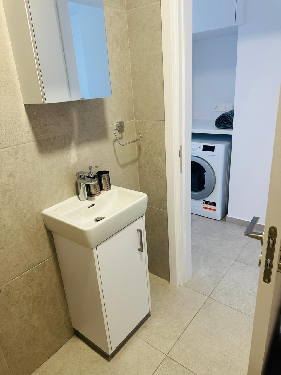 Апартаменты в Айос-Атанасиосе, Кипр, 80 м² - фото 13
