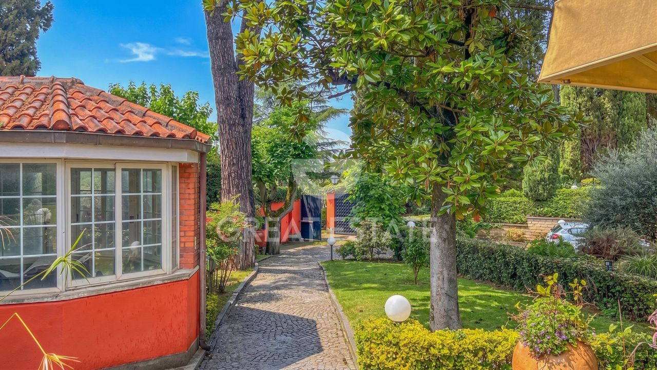 Вилла в Риме, Италия, 724.5 м² - фото 5