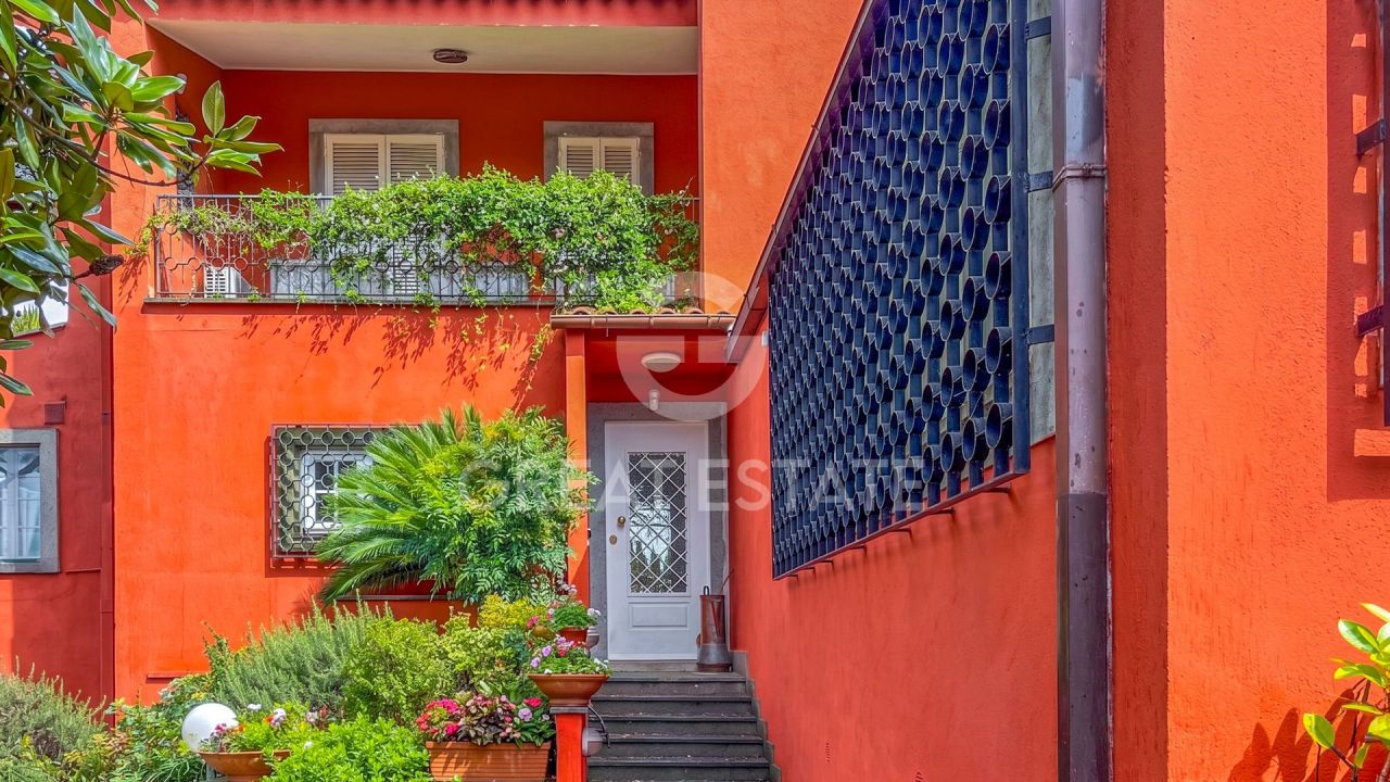 Вилла в Риме, Италия, 724.5 м² - фото 6
