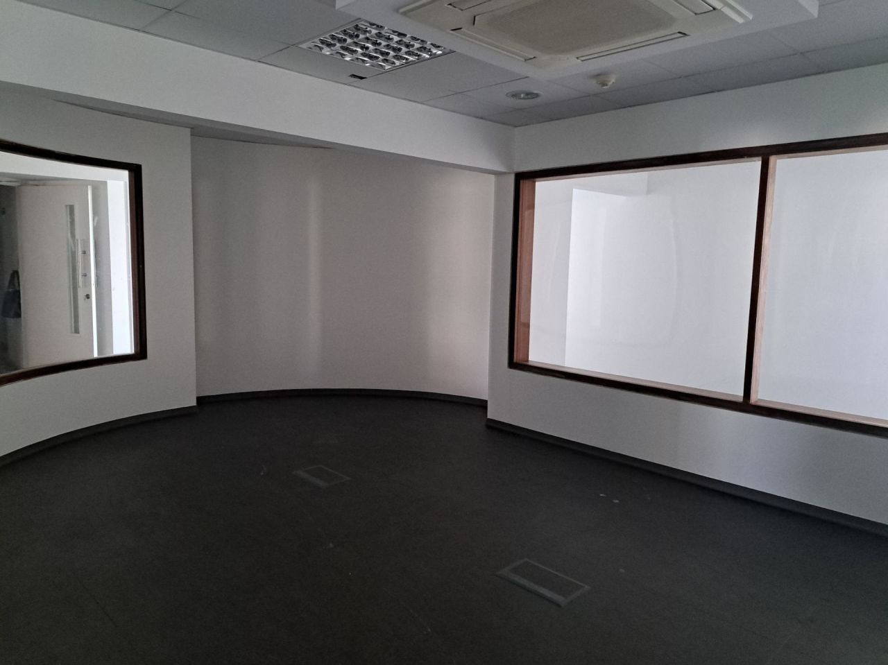 Офис Katholiki, Кипр, 1 584 м² - фото 16