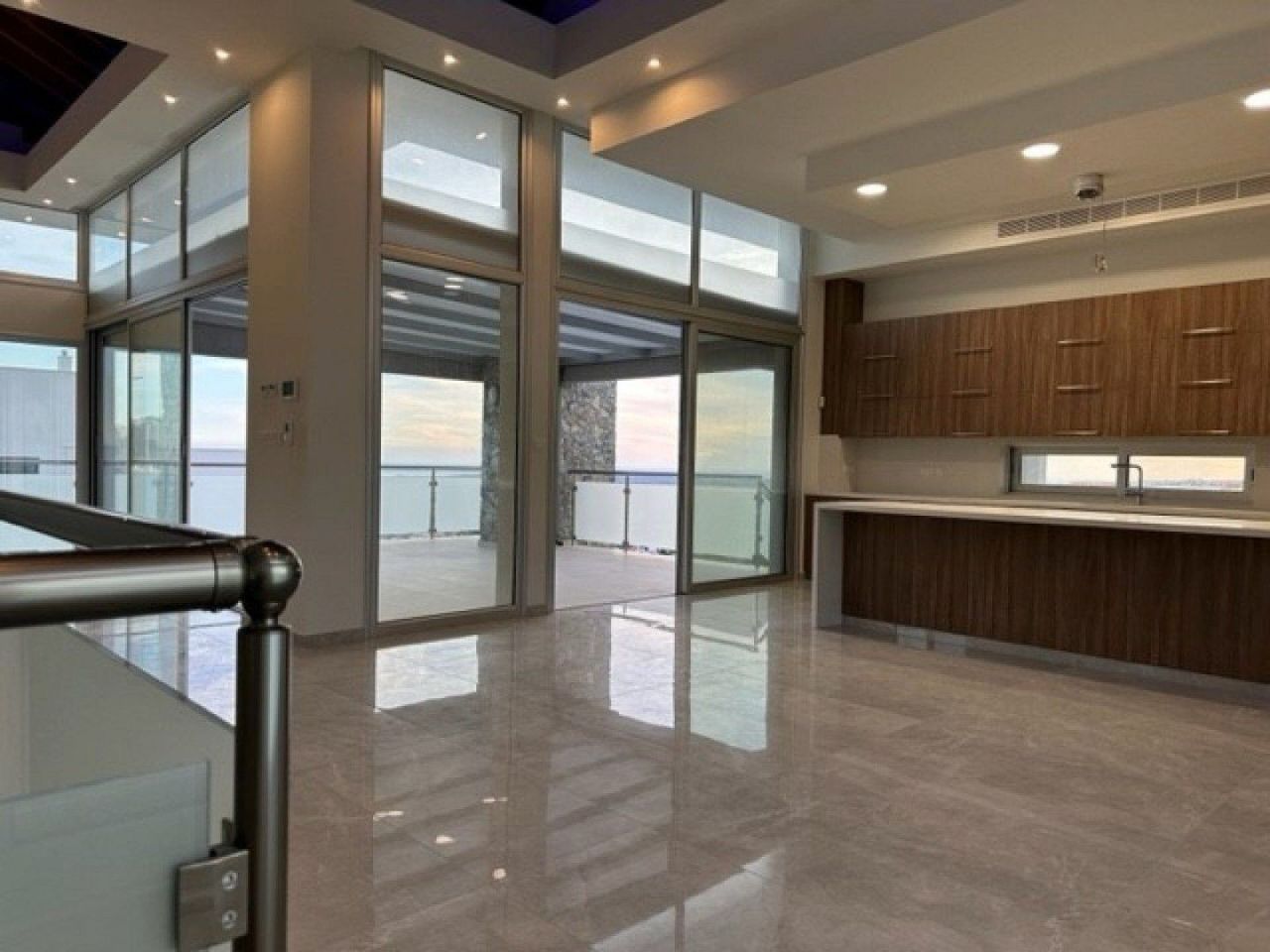 Дом Agia Filaxi, Кипр, 376 м² - фото 16