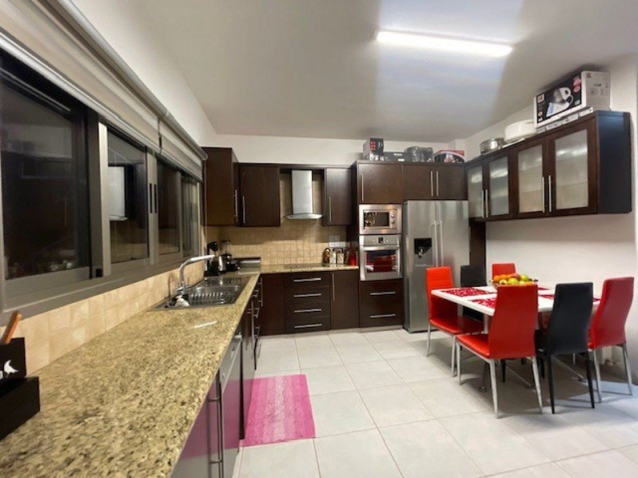 Дом в Айос-Атанасиосе, Кипр, 200 м² - фото 16