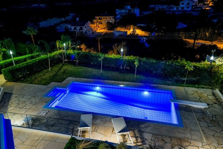 Дом в Агиос Тихоне, Кипр, 350 м² - фото 16