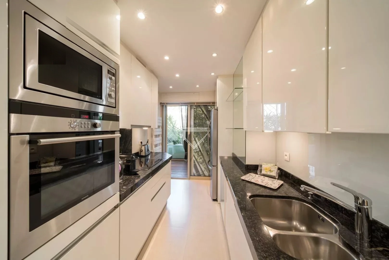 Квартира в Каннах, Франция, 95 м² - фото 8