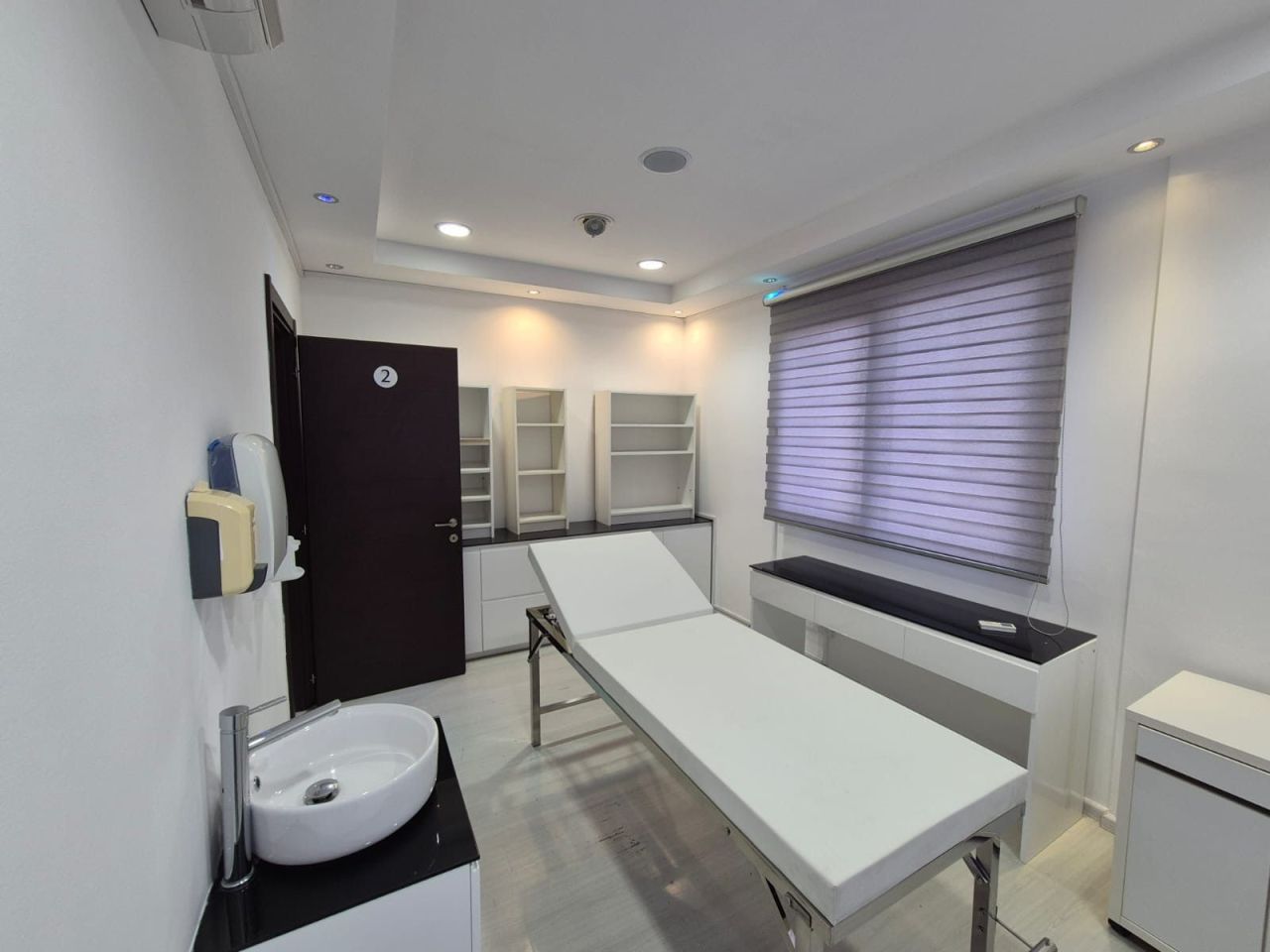 Офис Agia Filaxi, Кипр, 230 м² - фото 17