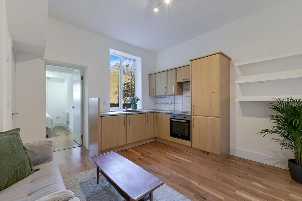Квартира в Лондоне, Великобритания, 27 м² - фото 9