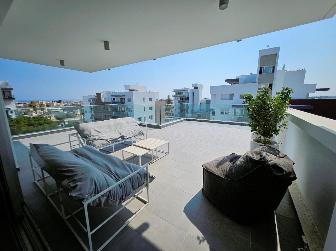 Апартаменты в Агиос Спиридоне, Кипр, 154 м² - фото 17