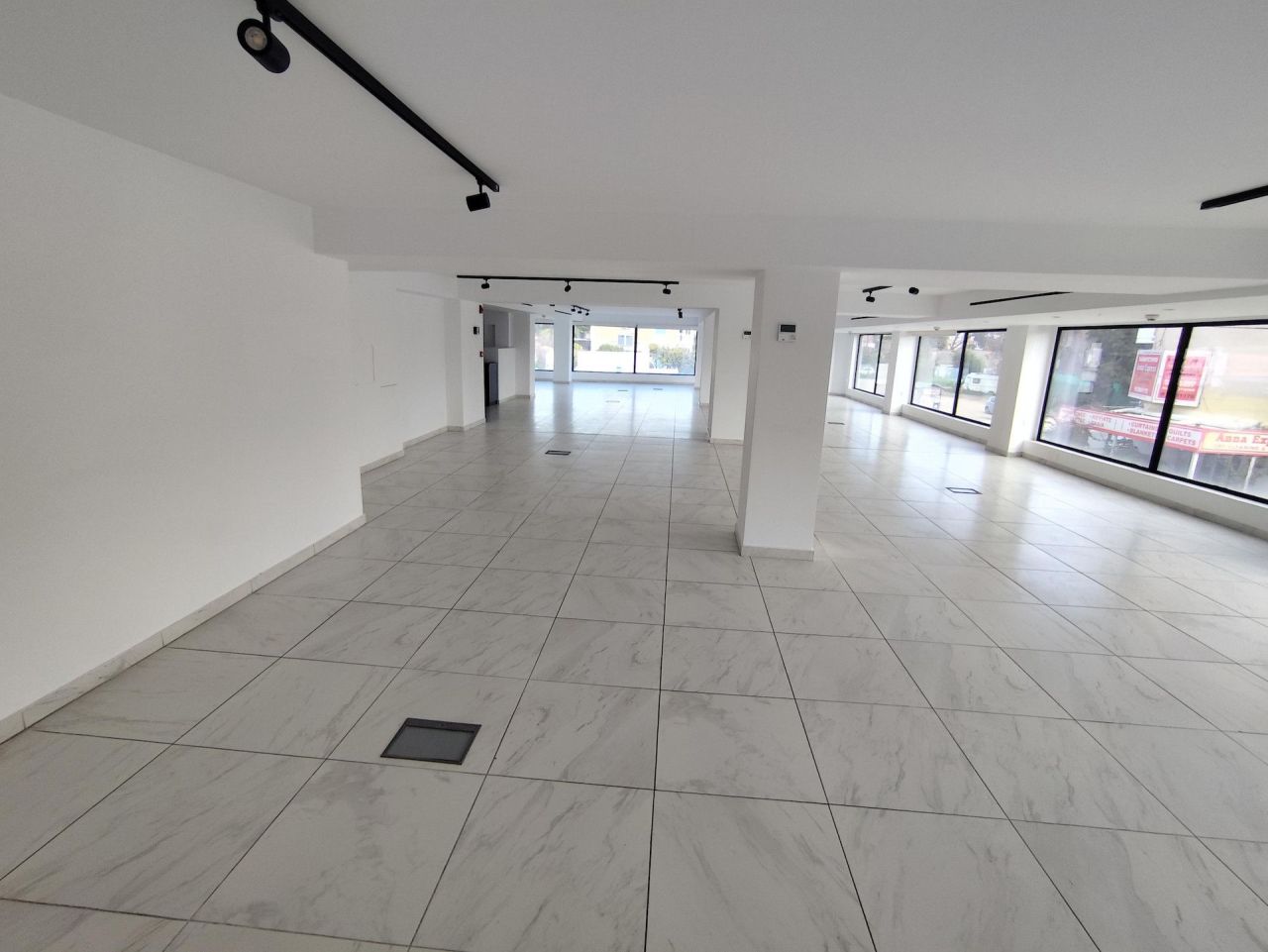 Магазин Katholiki, Кипр, 624 м² - фото 15