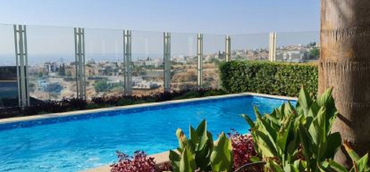 Дом в Айос-Атанасиосе, Кипр, 750 м² - фото 17