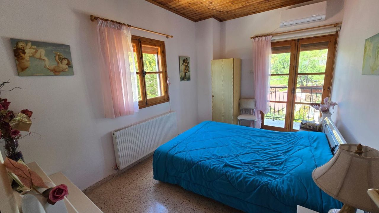 Дом в Лофу, Кипр, 360 м² - фото 15