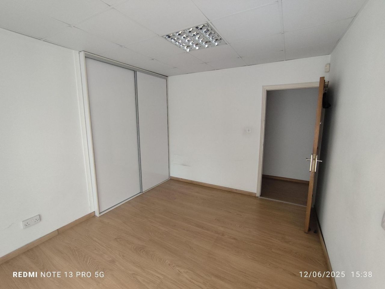 Офис Neapoli, Кипр, 220 м² - фото 15