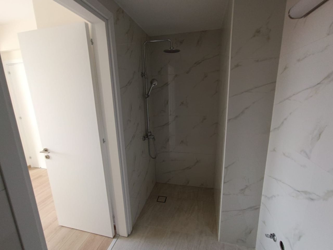 Апартаменты в Агиос Спиридоне, Кипр, 94 м² - фото 17