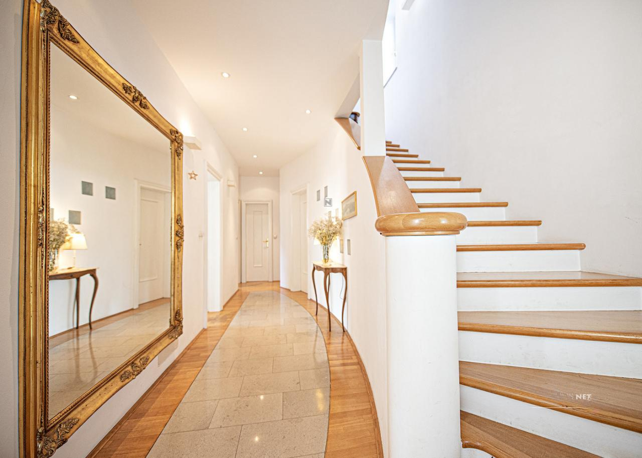Дом в Бледе, Словения, 360 м² - фото 12