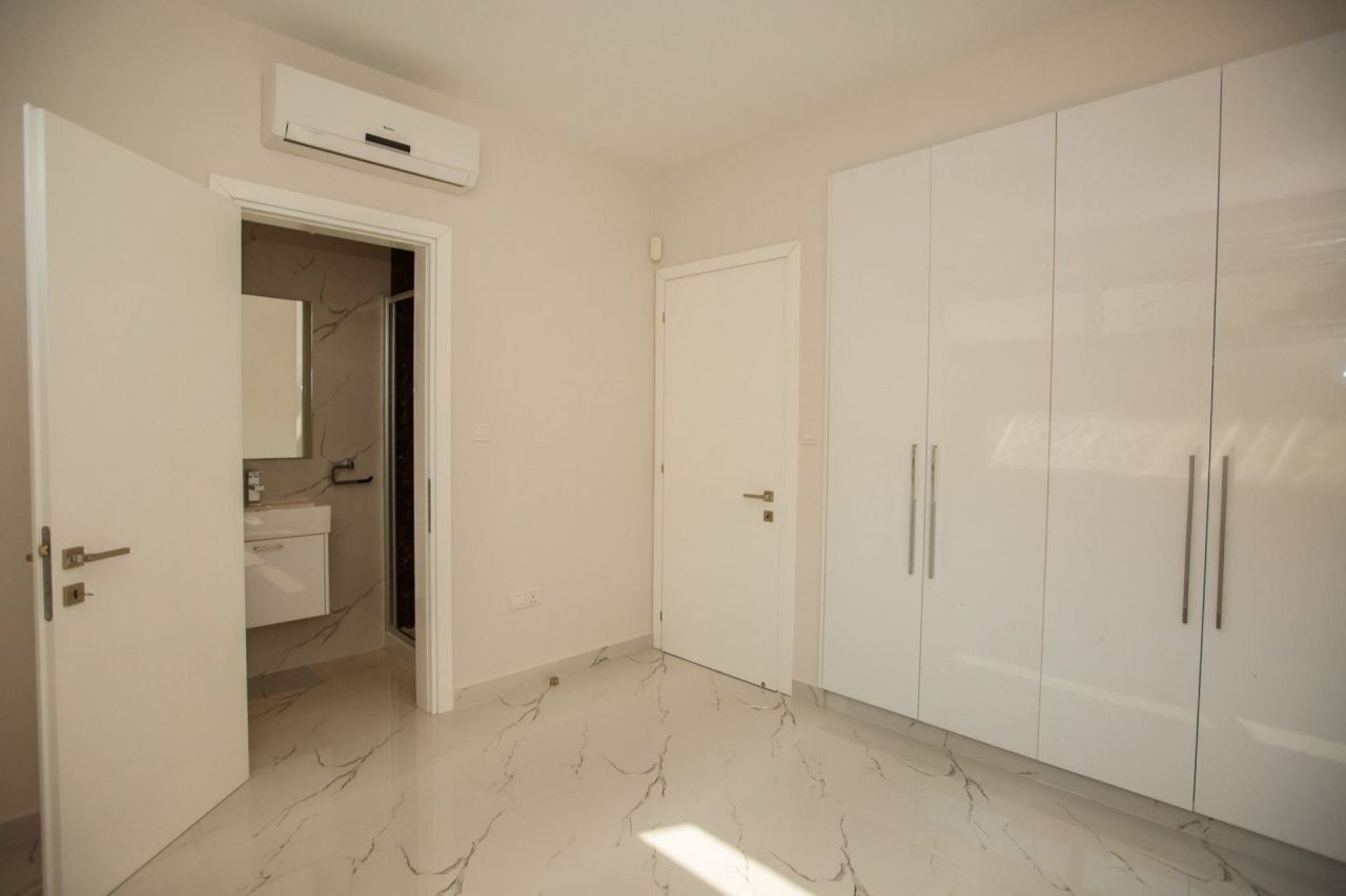 Дом в Агиос Тихоне, Кипр, 275 м² - фото 18