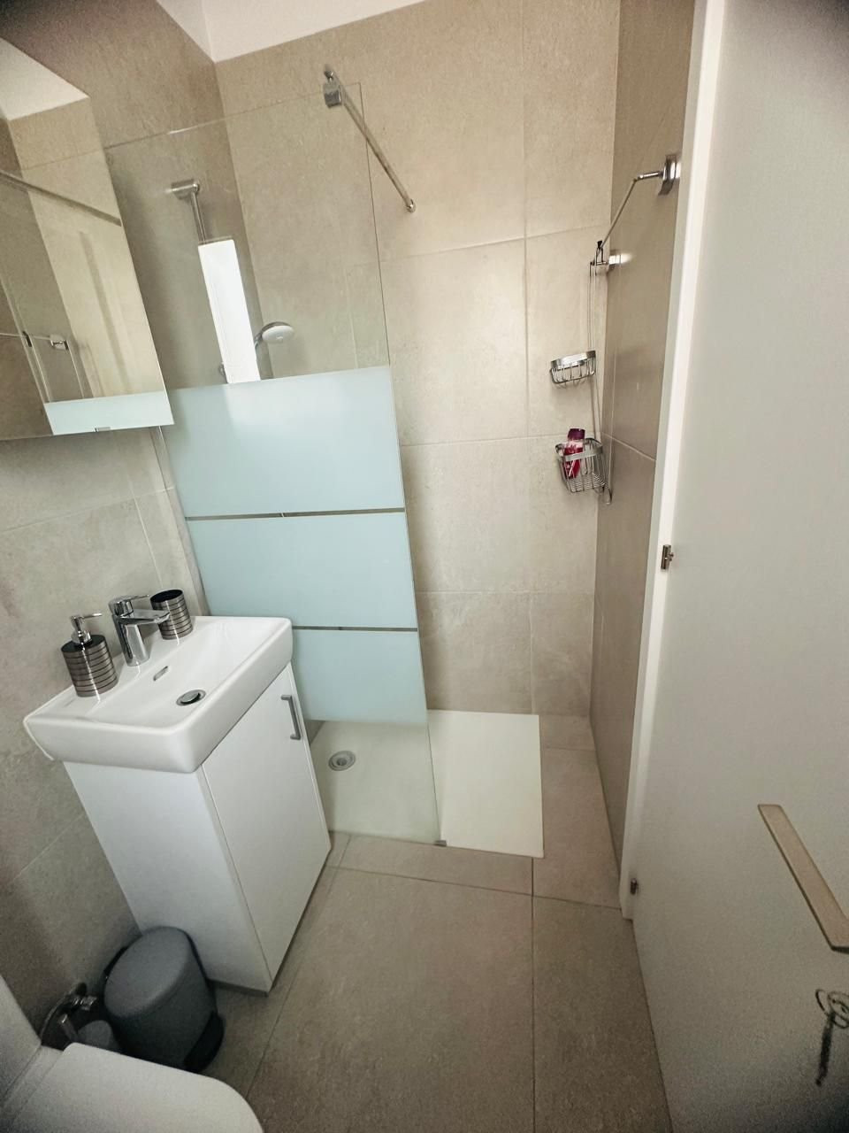 Апартаменты в Айос-Атанасиосе, Кипр, 80 м² - фото 16