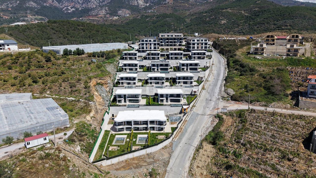 Вилла в Алании, Турция, 353 м² - фото 2
