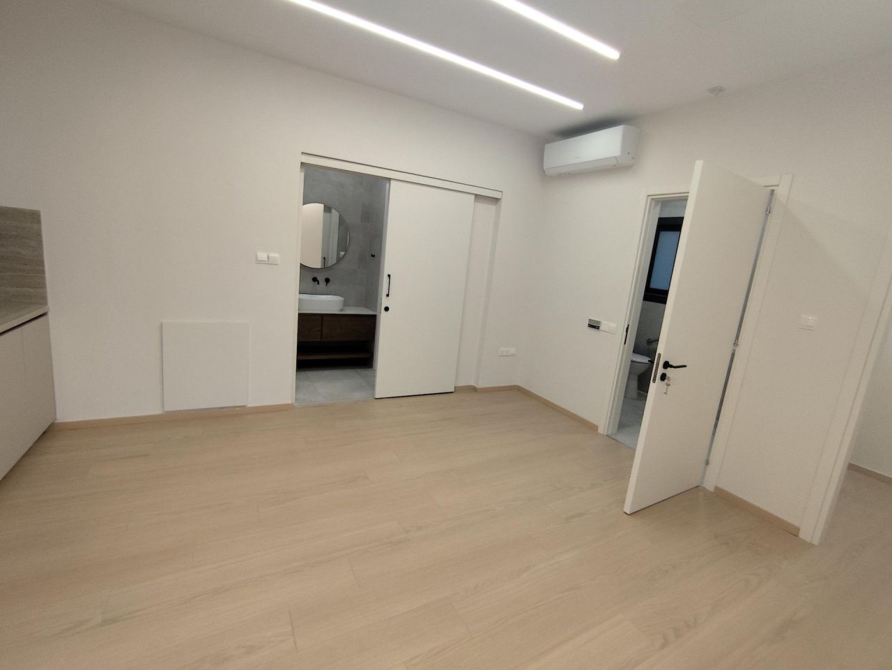 Магазин Apostolos Andreas, Кипр, 250 м² - фото 16
