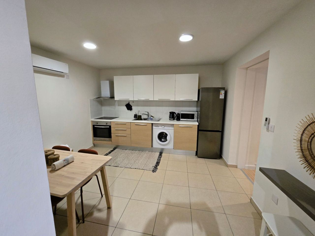Апартаменты в Айия-Триасе, Кипр, 90 м² - фото 16