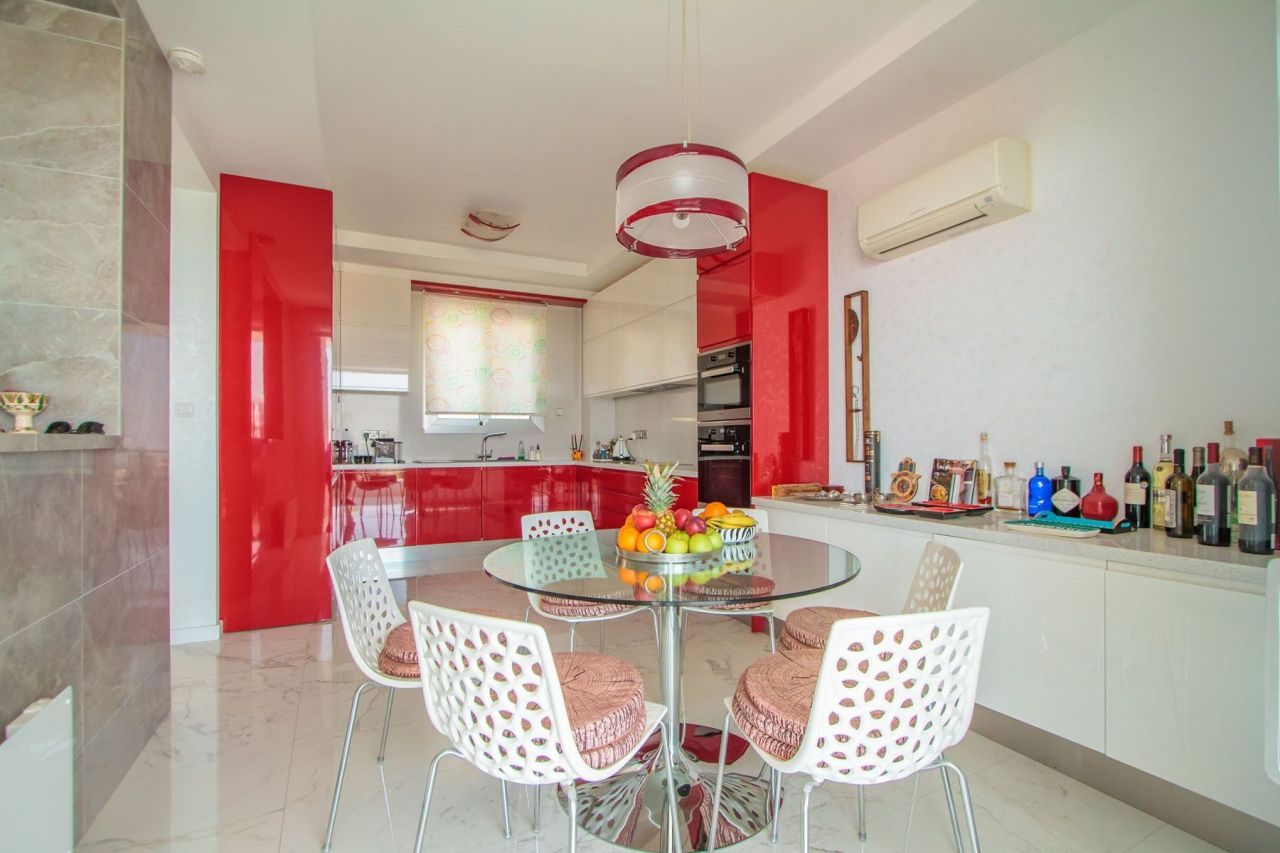 Дом в Агиос Тихоне, Кипр, 440 м² - фото 19