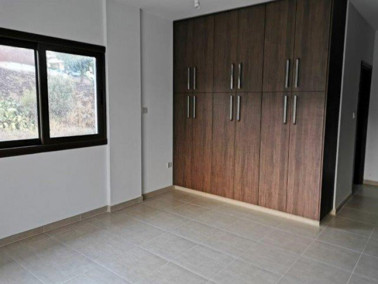 Дом в Эптагонии, Кипр, 275 м² - фото 16
