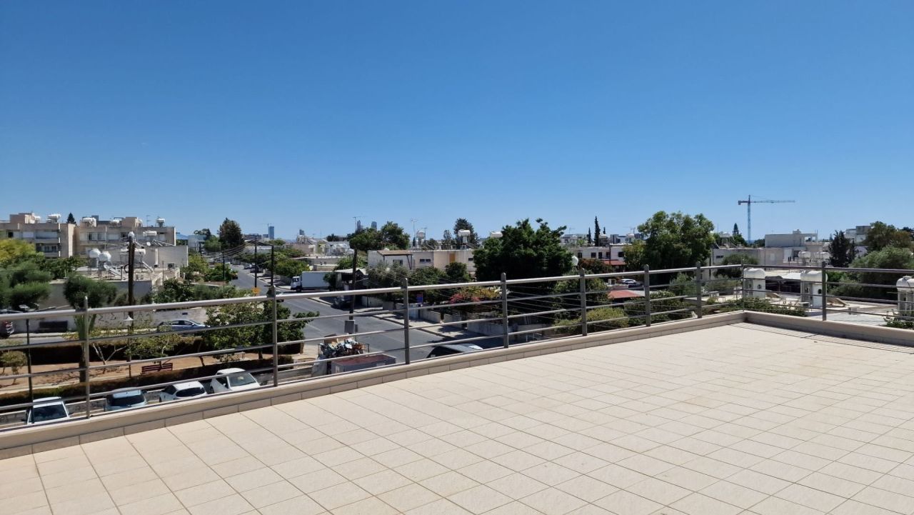 Офис Agios Athanasios - Tourist Area, Кипр, 420 м² - фото 18