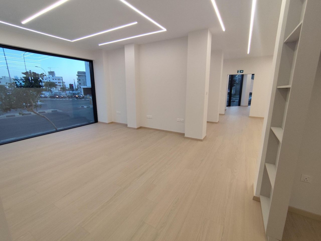 Магазин Apostolos Andreas, Кипр, 250 м² - фото 18