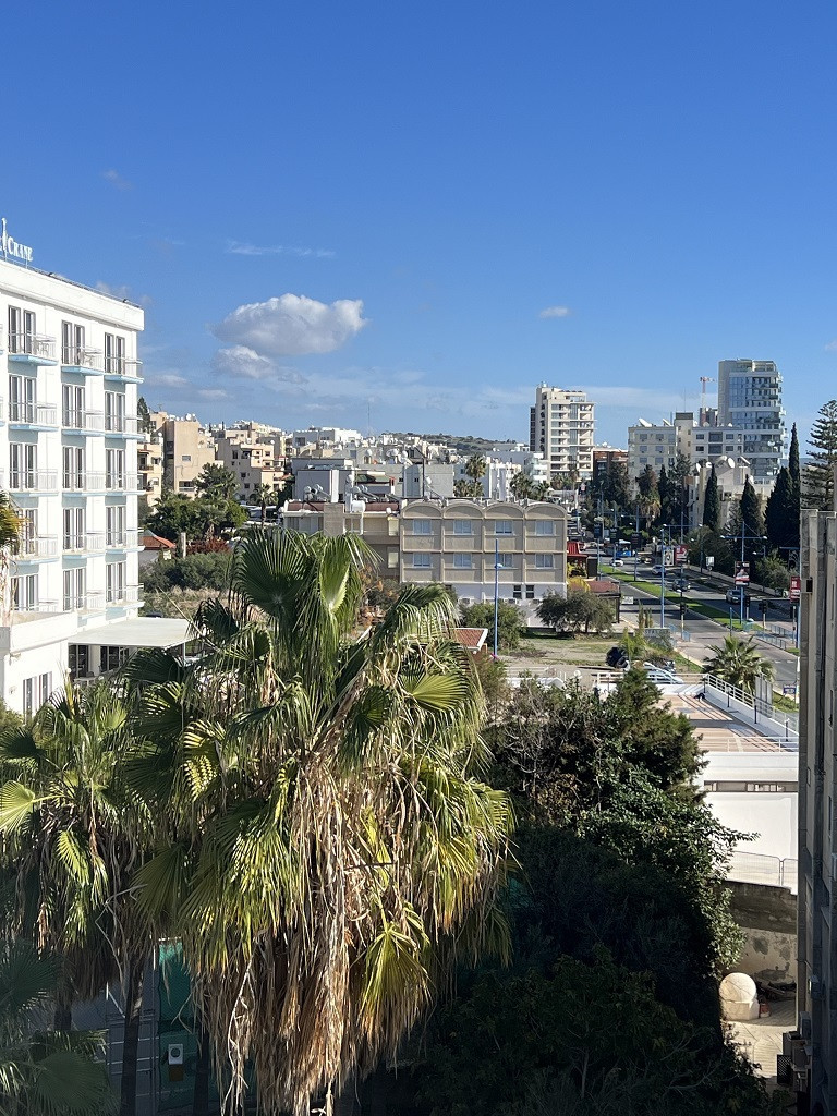 Апартаменты Agios Tychon - Tourist Area, Кипр, 219 м² - фото 18