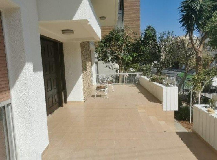 Отель, гостиница Potamos Germasogeias, Кипр, 440 м² - фото 18