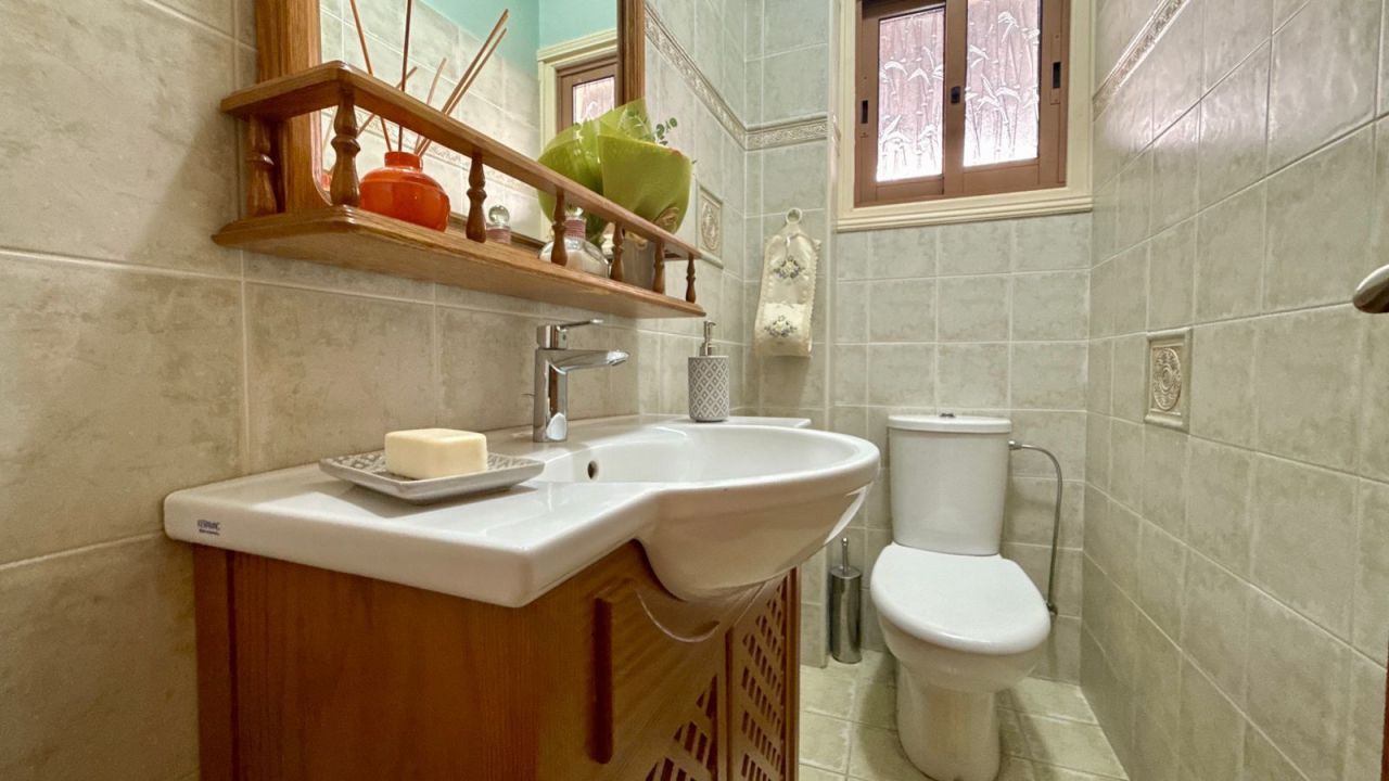 Дом в Агиос Георгиосе, Кипр, 280 м² - фото 19