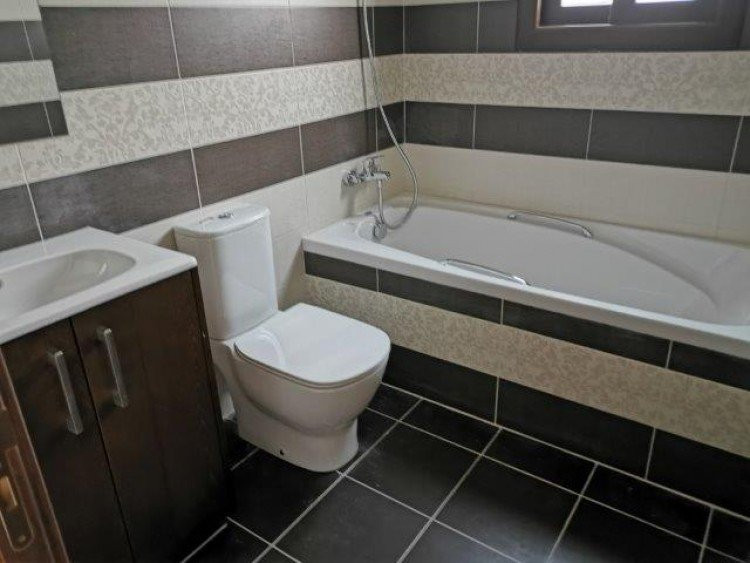 Дом в Эптагонии, Кипр, 275 м² - фото 19