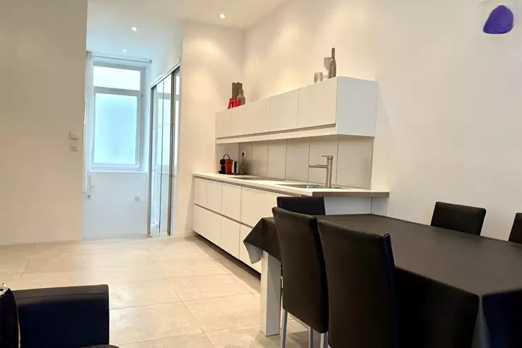 Квартира в Каннах, Франция, 92 м² - фото 2
