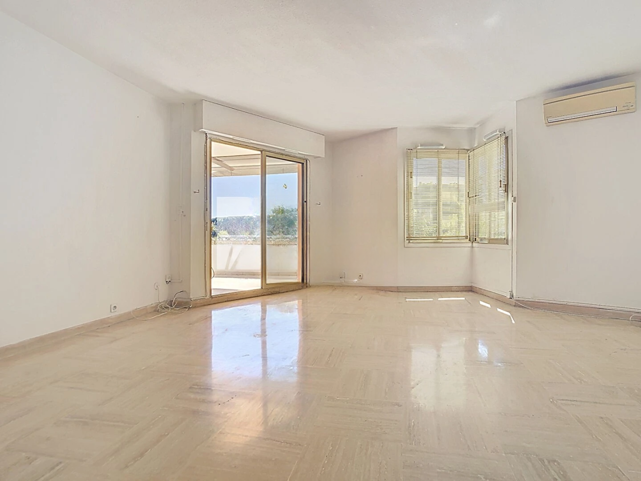 Квартира в Каннах, Франция, 97 м² - фото 5