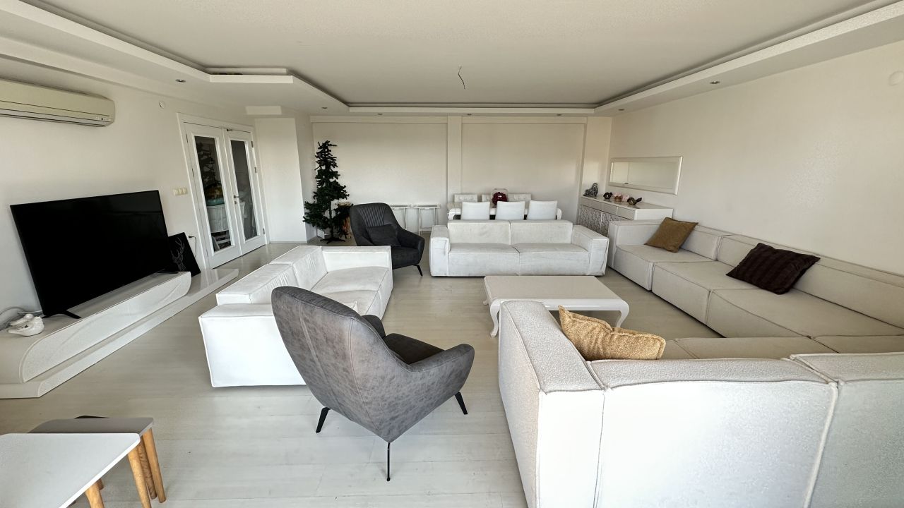 Квартира в Алании, Турция, 180 м² - фото 3