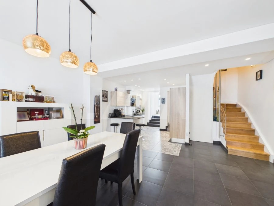 Квартира в Люксембурге, Люксембург, 180 м² - фото 1