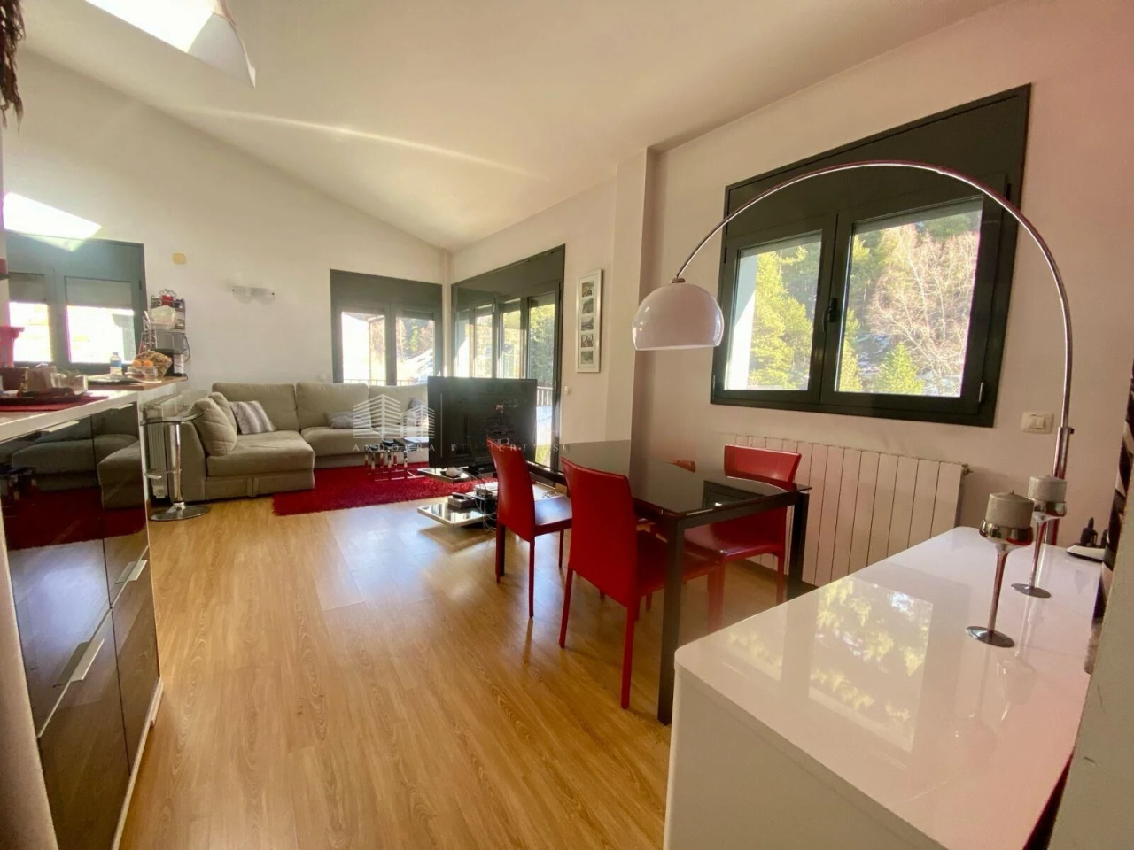 Квартира в Андорра-ла-Велье, Андорра, 70 м² - фото 1