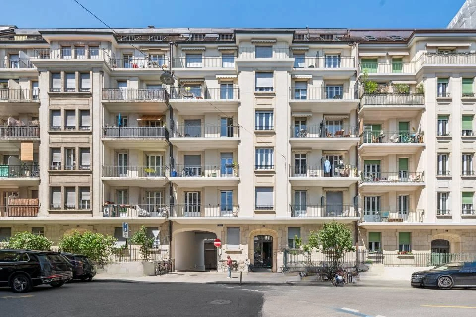 Квартира в Женеве, Швейцария, 75 м² - фото 1