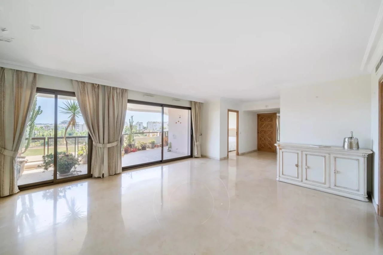 Квартира в Каннах, Франция, 115 м² - фото 2