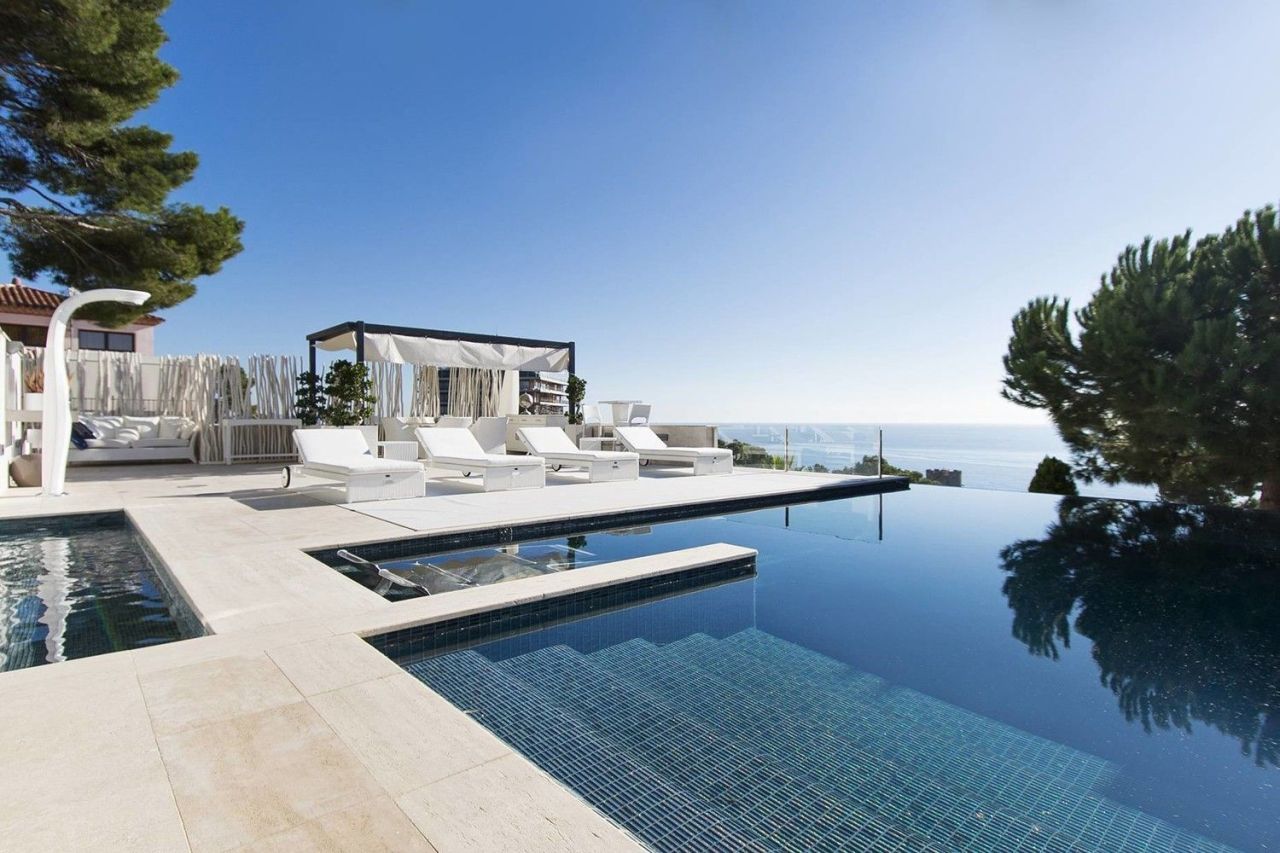 Дом Girona, Calonge, Испания, 583 м² - фото 1