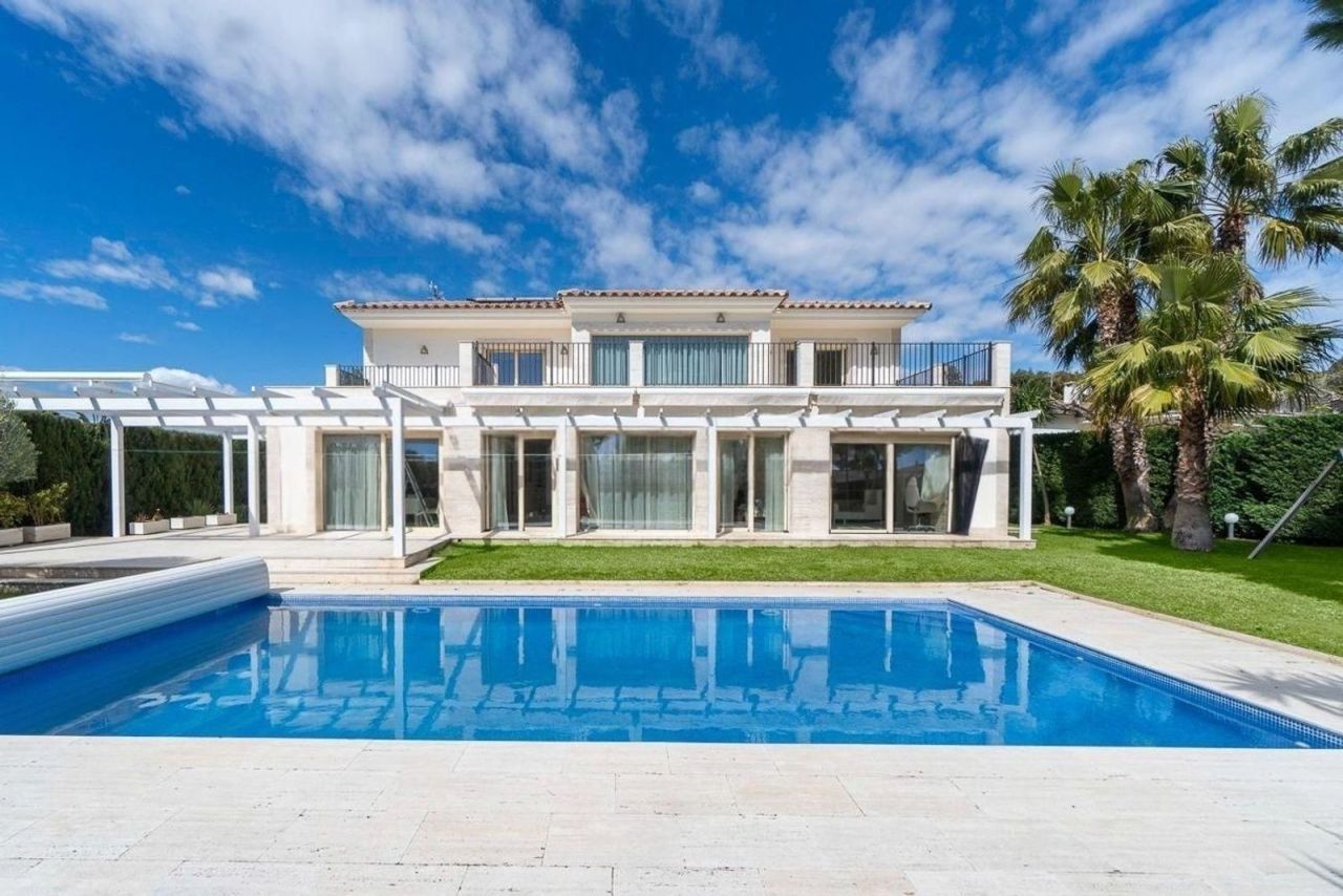 Дом Girona, S'Agaró, Испания, 651 м² - фото 1