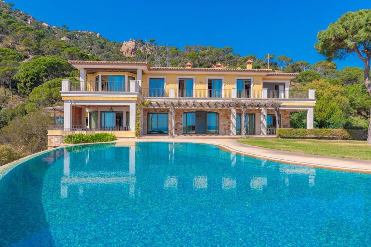 Дом Girona, Sant Feliu de Guíxols, Испания, 2.81 м² - фото 1