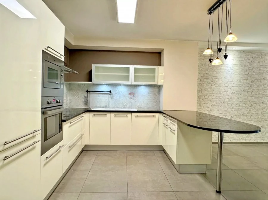 Квартира в Люксембурге, Люксембург, 85 м² - фото 4